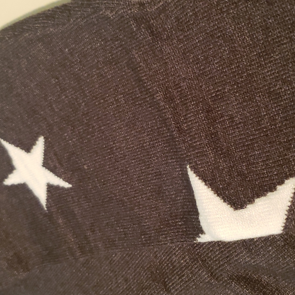 Priced $15 off today 2X left💥New boutique drop shoulder star turtleneck sweater - Picture 10 of 14